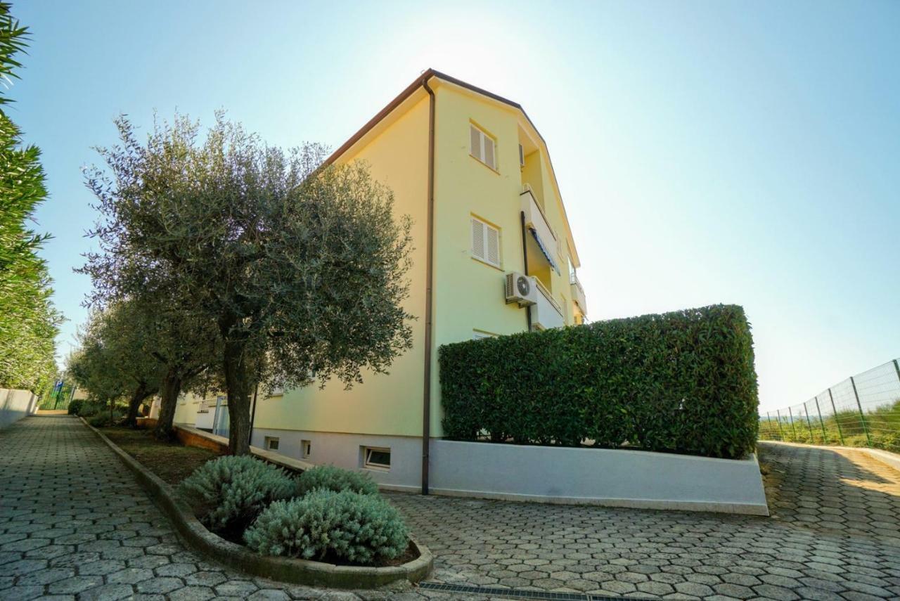 Biljana Apartment Savudrija Exterior foto